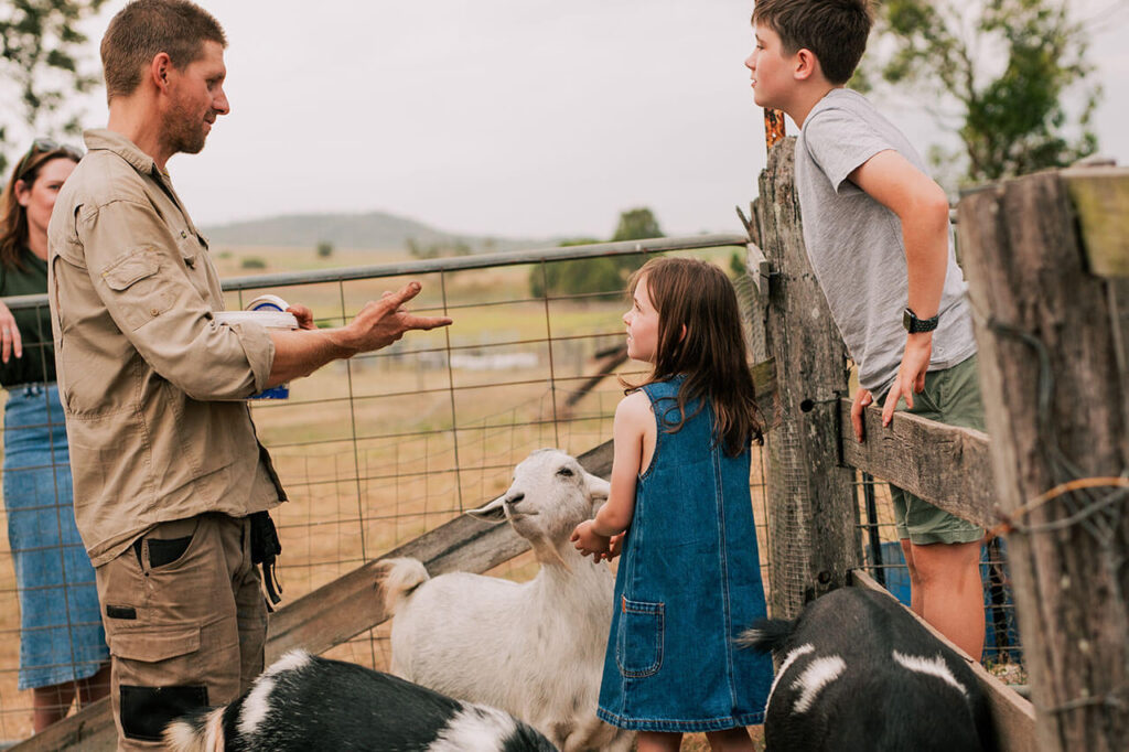 little-farmers-day-out-eat-local-month