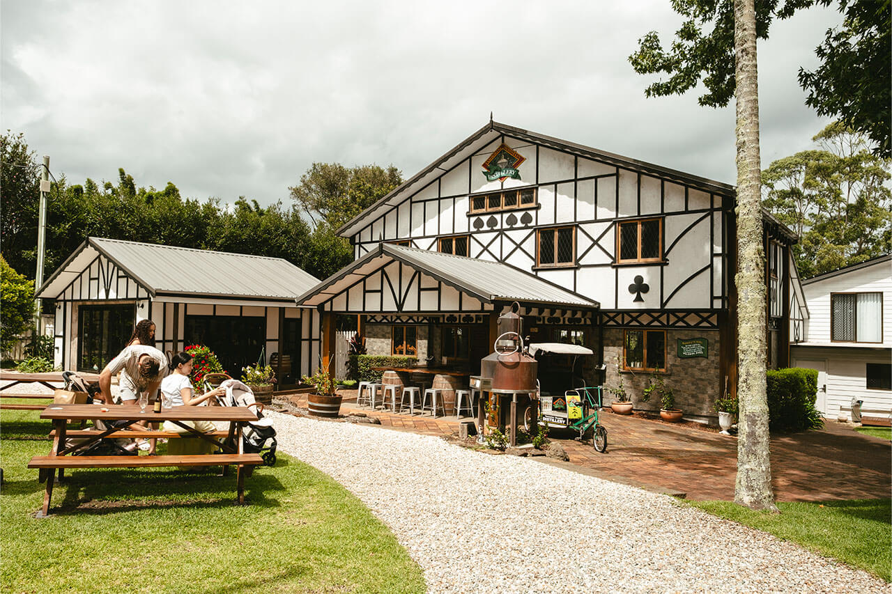 sunset-and-citrus-cocktails-eat-local-month